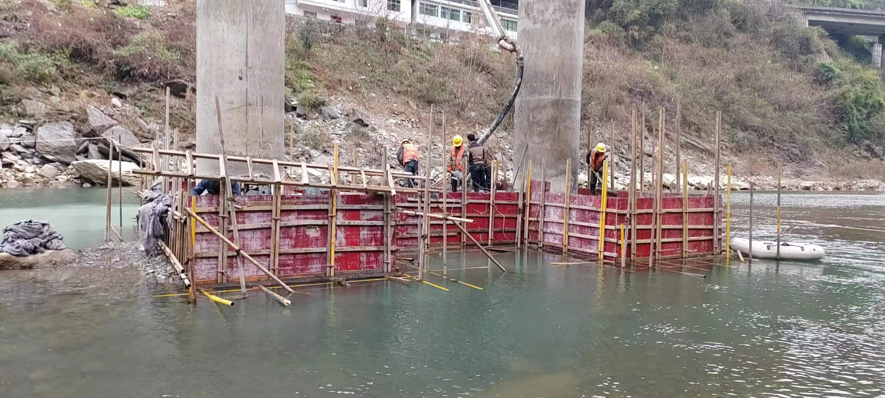 南京水利工程施工中堤坝渗漏原因以及防渗加固技术